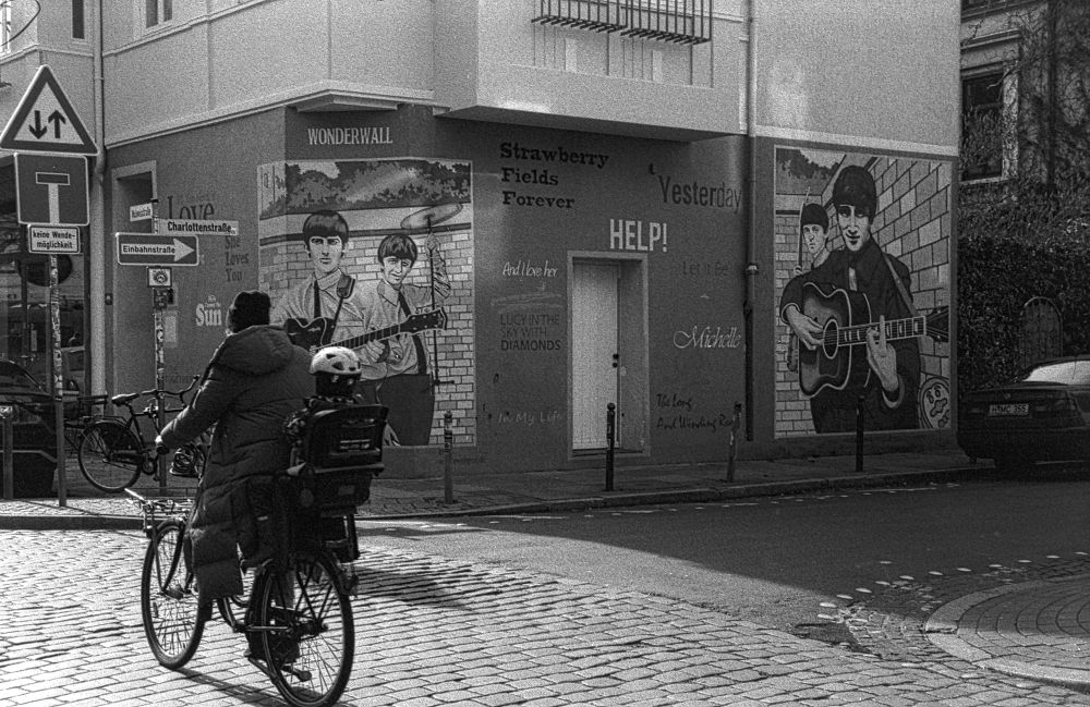 Im Viertel 5 Leica IIIf Analog